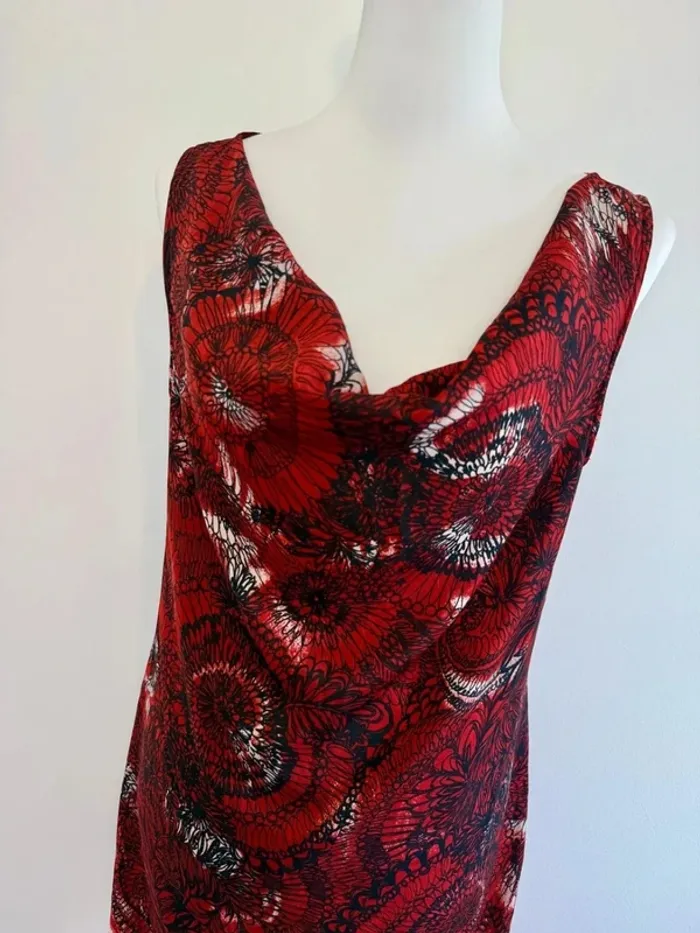 Robe d'été Sisley rouge taille S parfait état - photo numéro 2