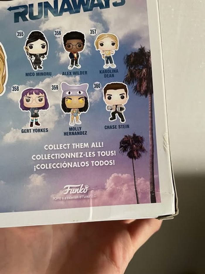 pop karolina dean