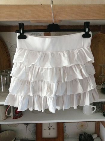 Jupe courte taille 38