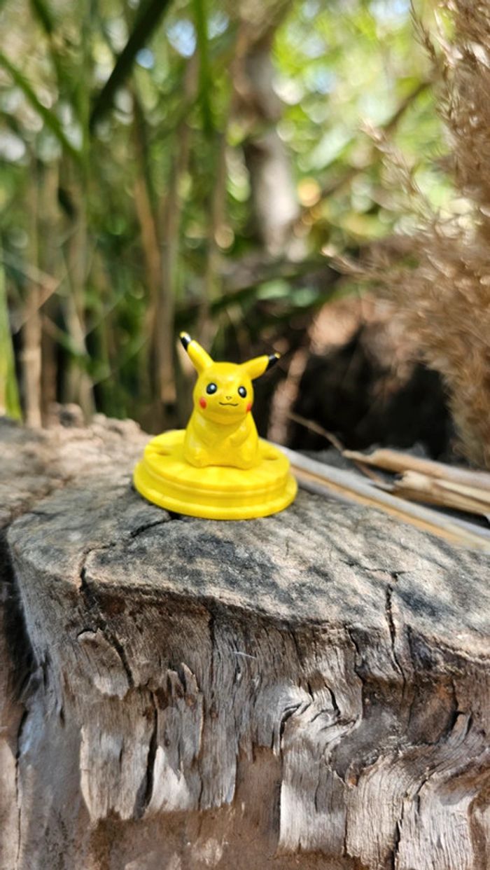 Super petite figurine Pokemon Nintendo pikachu - photo numéro 3