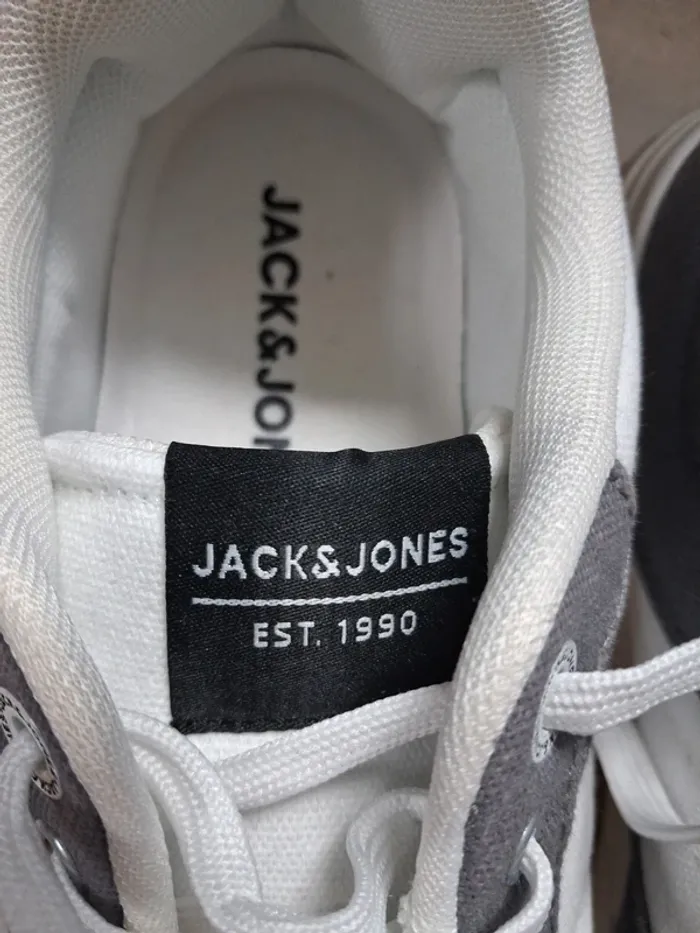 Chaussures - photo numéro 3