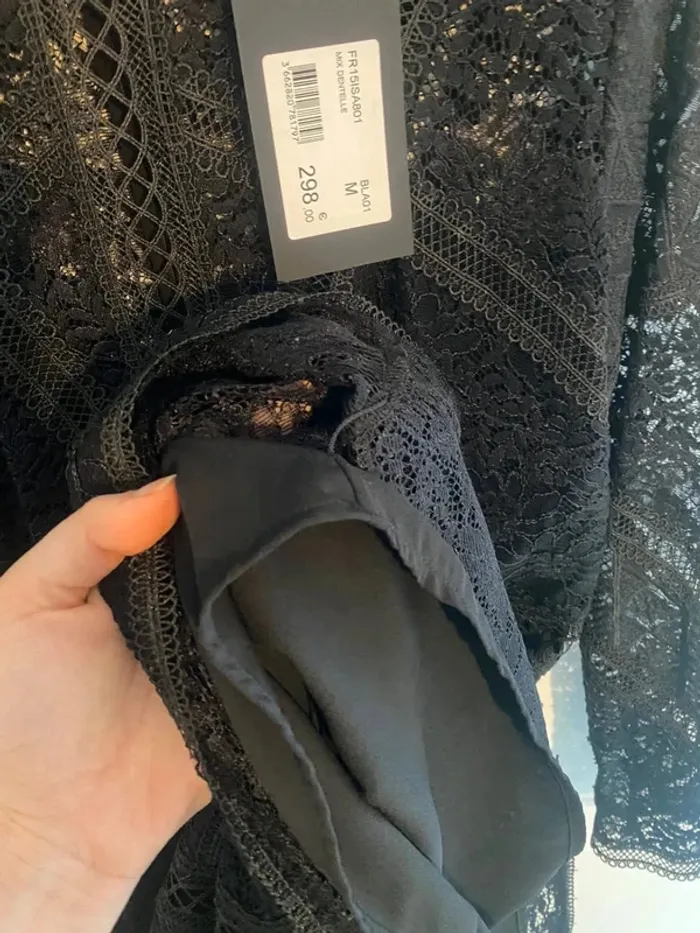 Robe en dentelle noire The Kooples taille M neuve avec étiquette - photo numéro 5