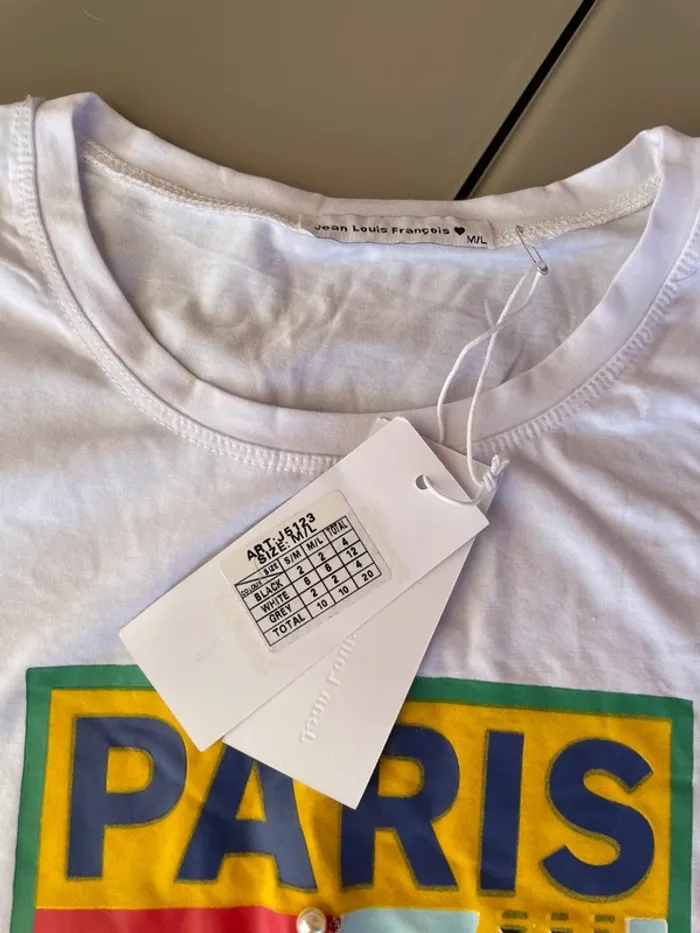 Tee shirt imprimé Paris taille M/L - photo numéro 3