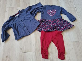 Ensemble legging t-shirt et gilet 6mois