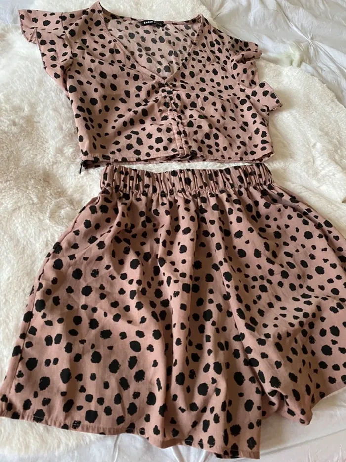 Ensemble top + short Shein taille XS - photo numéro 2