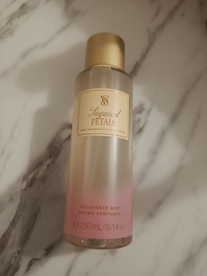 Brume Sugared Petals Victoria's Secret - photo numéro 2