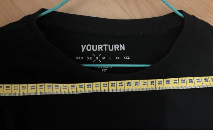 Lot 3 t shirt manche longue taille S - photo numéro 3