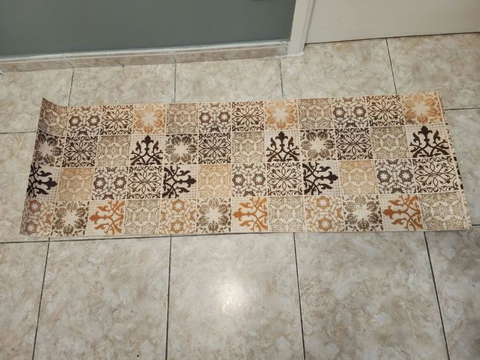 Long tapis "carreaux de ciment"