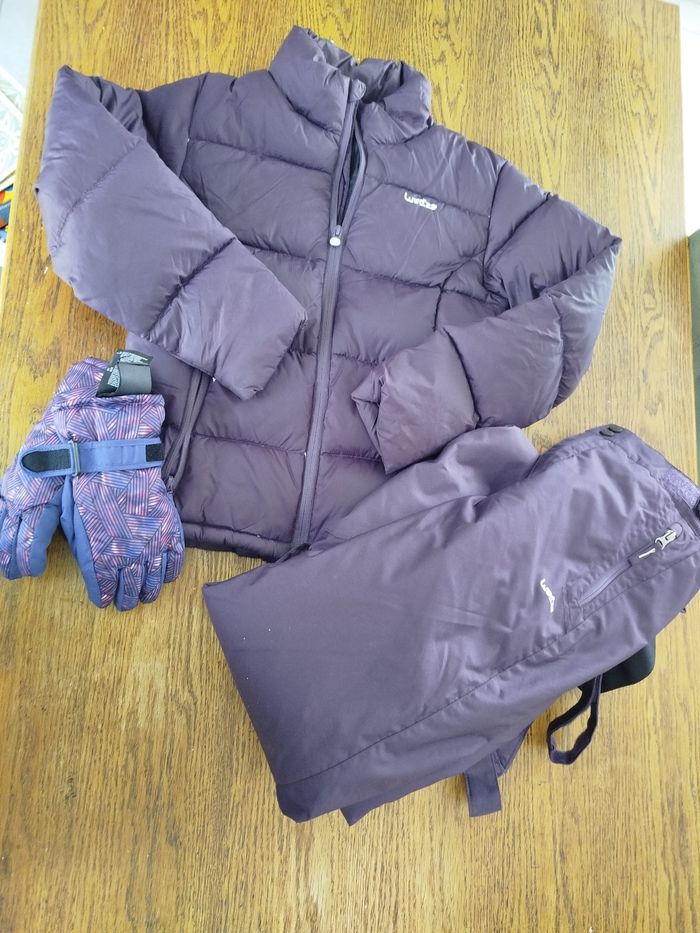 Manteau pantalon et Gant de Ski