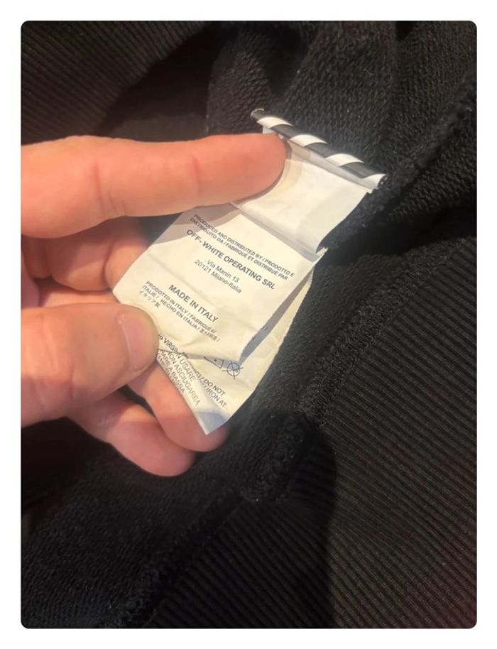 Sweat Off White taille L/XL noir imprimé dans le dos et sur les manches - photo numéro 10