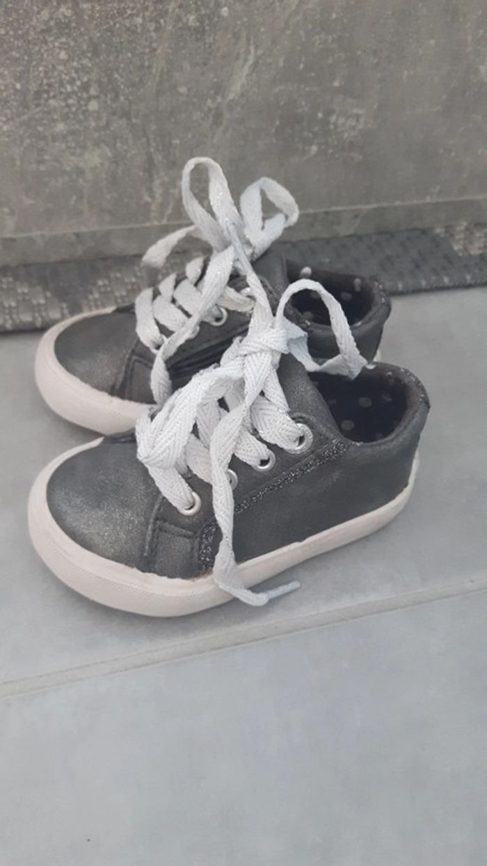 Chaussures - photo numéro 1