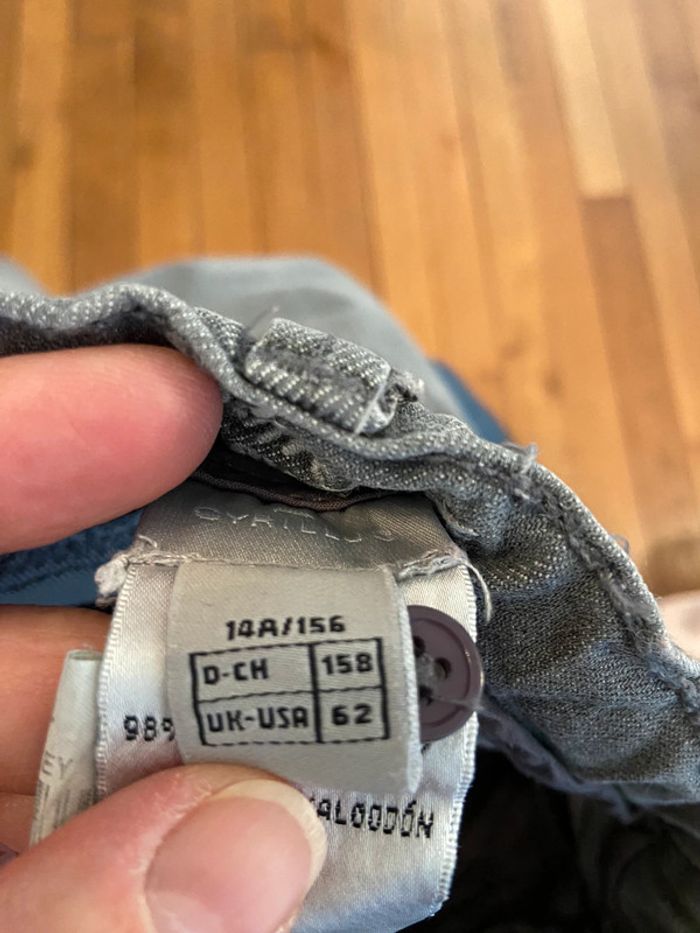 Lot de 1 teeshirt manches longues, 1 slim et une jupe Cyrillus et Okaïdi taille 14 ans. - photo numéro 10