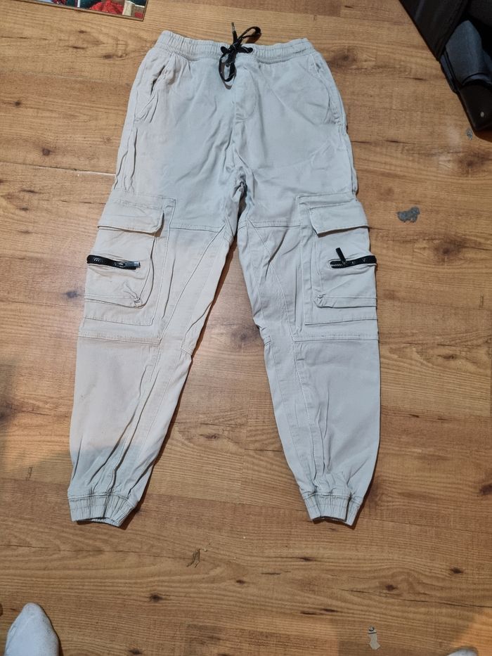 Pantalon cargo