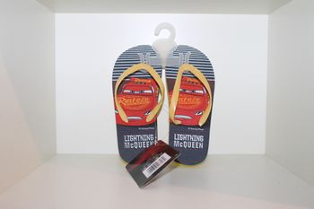 belle tongs cars disney jaune 30/31