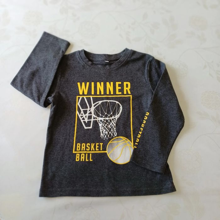 Tshirt manches longues 5 ans