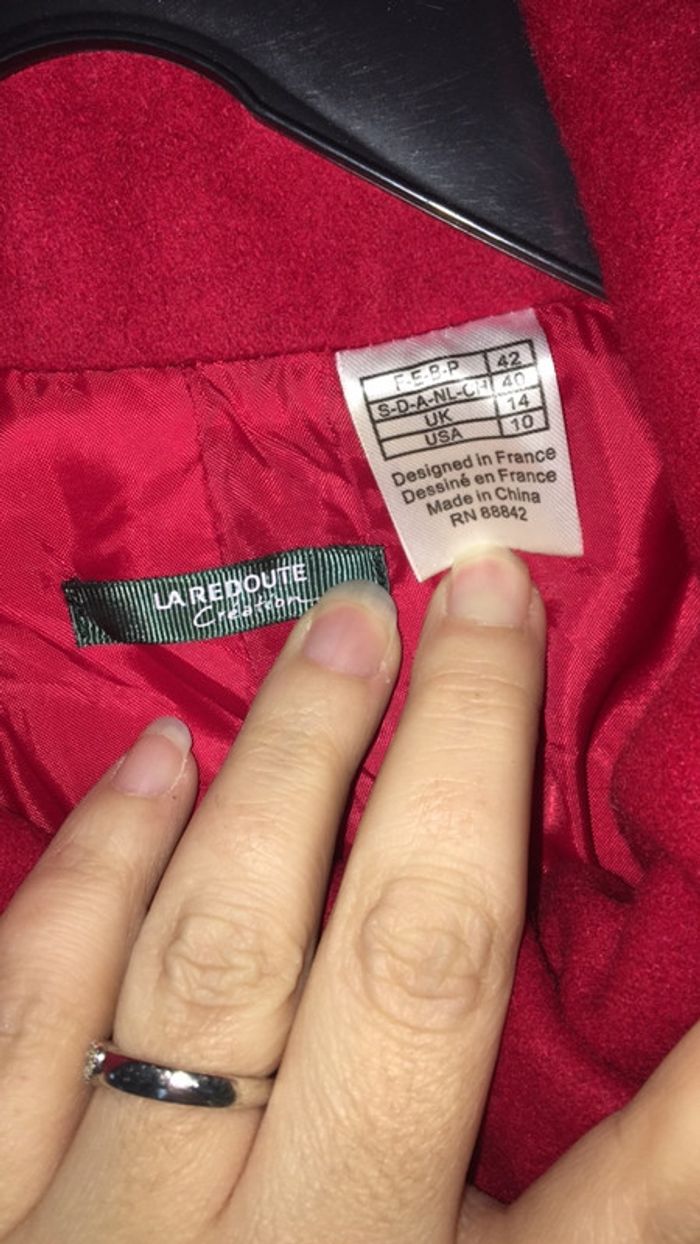 Manteau rouge - photo numéro 5