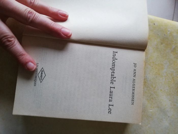 Livre Harlequin Les Historiques n°11. - photo numéro 4