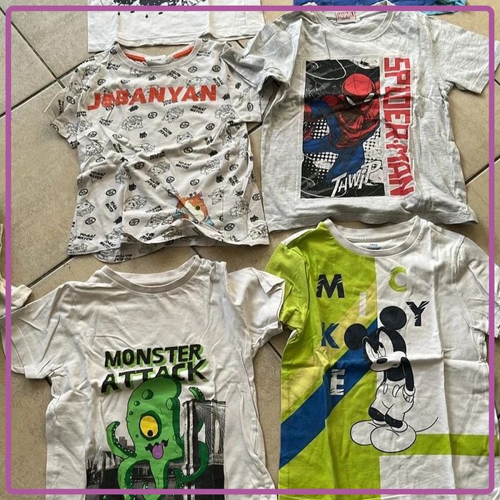 Lot 6 tshirt taille 8 ans