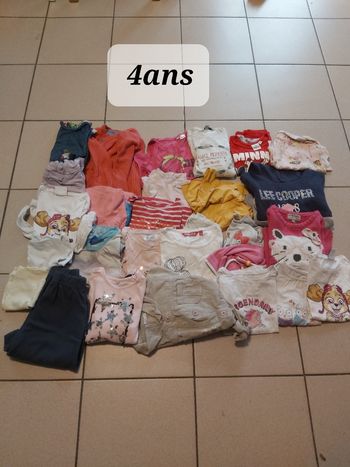 Lot de vêtements