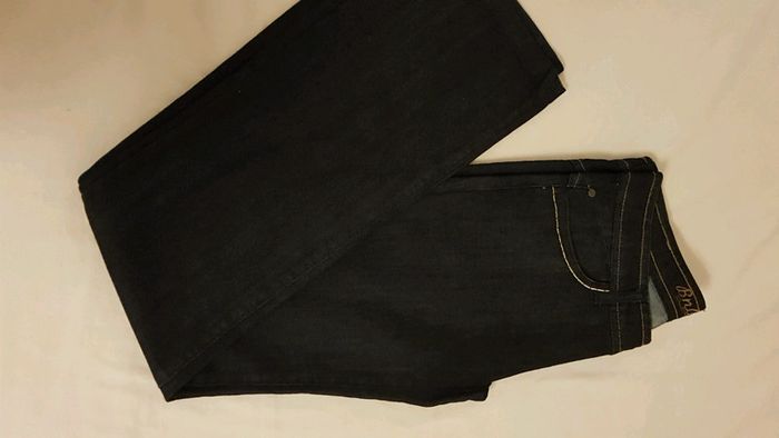 Superbe Jean Bonobo neuf - photo numéro 2