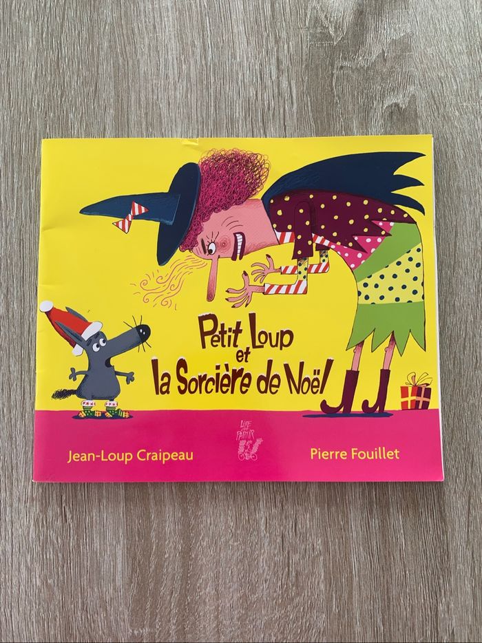 Petit Loup et la sorcière de Noël