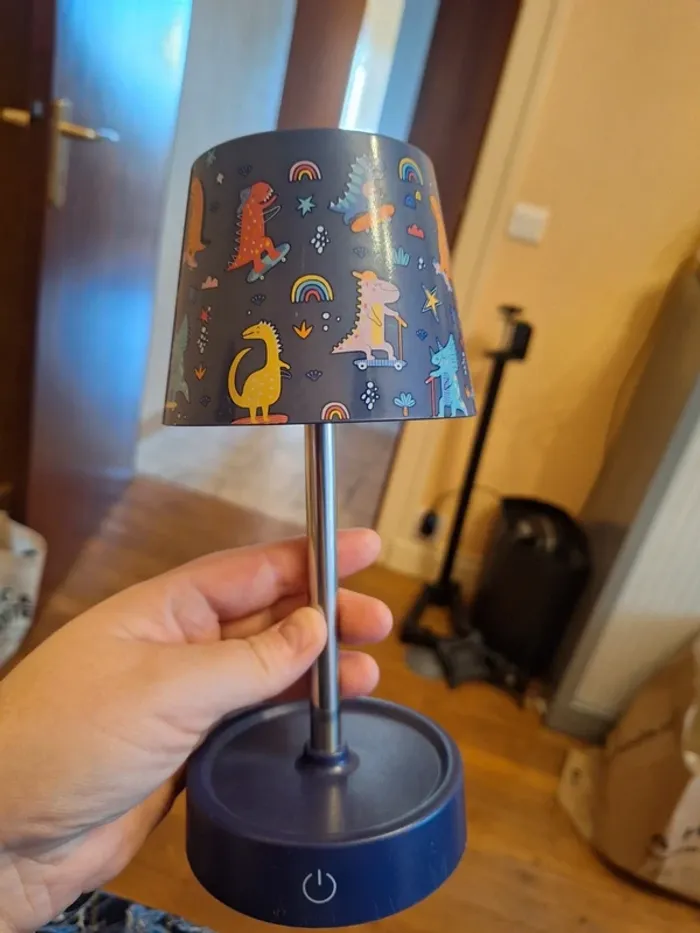 lampe de chevet dinosaure