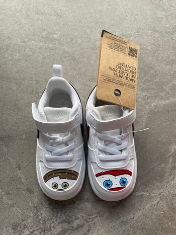 Paire de basket Nike cars 