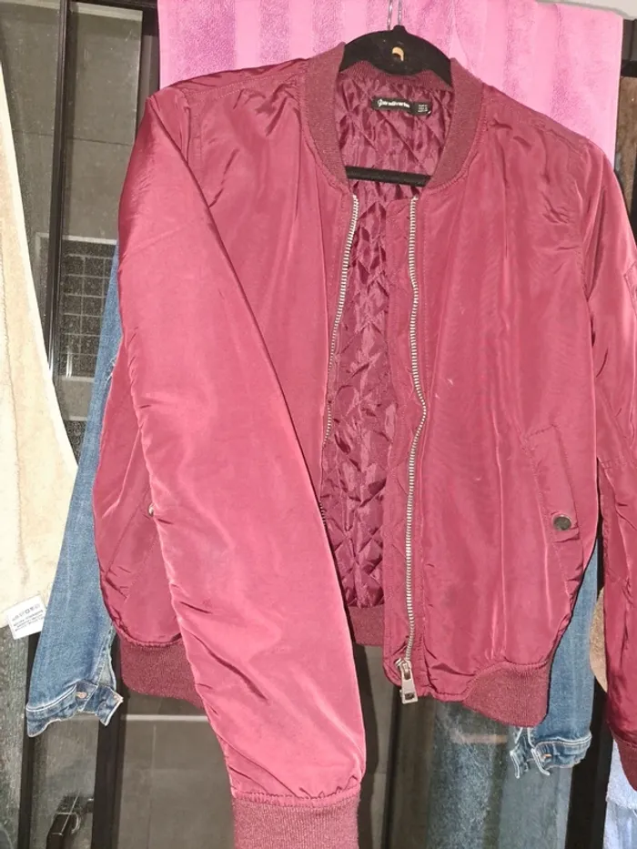 Bombers bordeaux - photo numéro 2