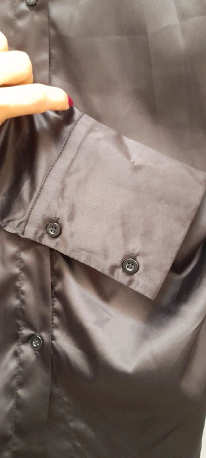 Chemise cintrée satinée - photo numéro 7