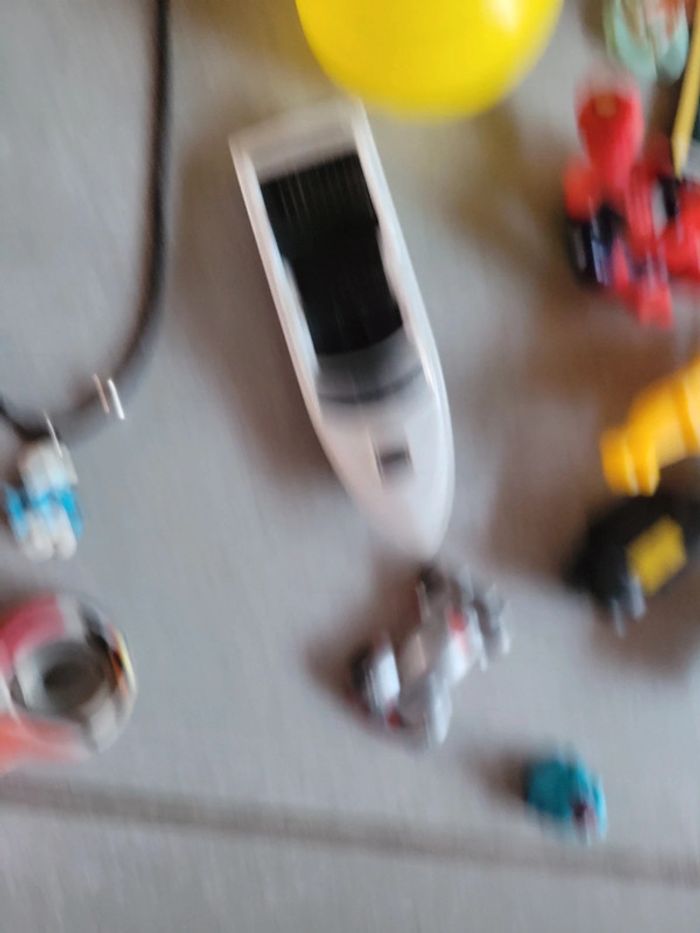 Lot Jouet divers spiderman smurf anse spnier bateaux collier - photo numéro 3