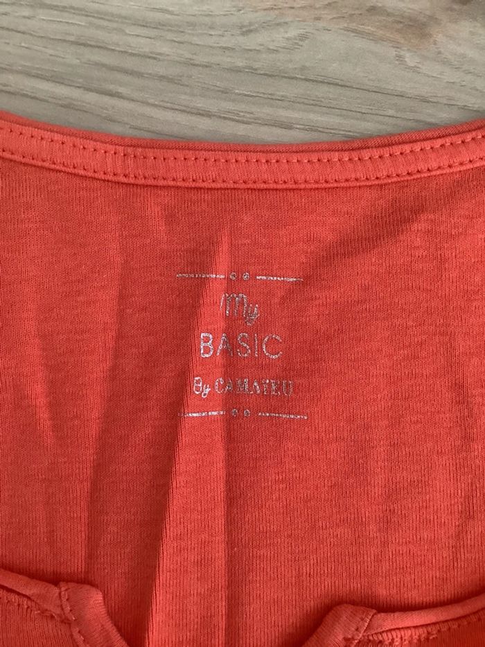 T-shirt fin - photo numéro 3