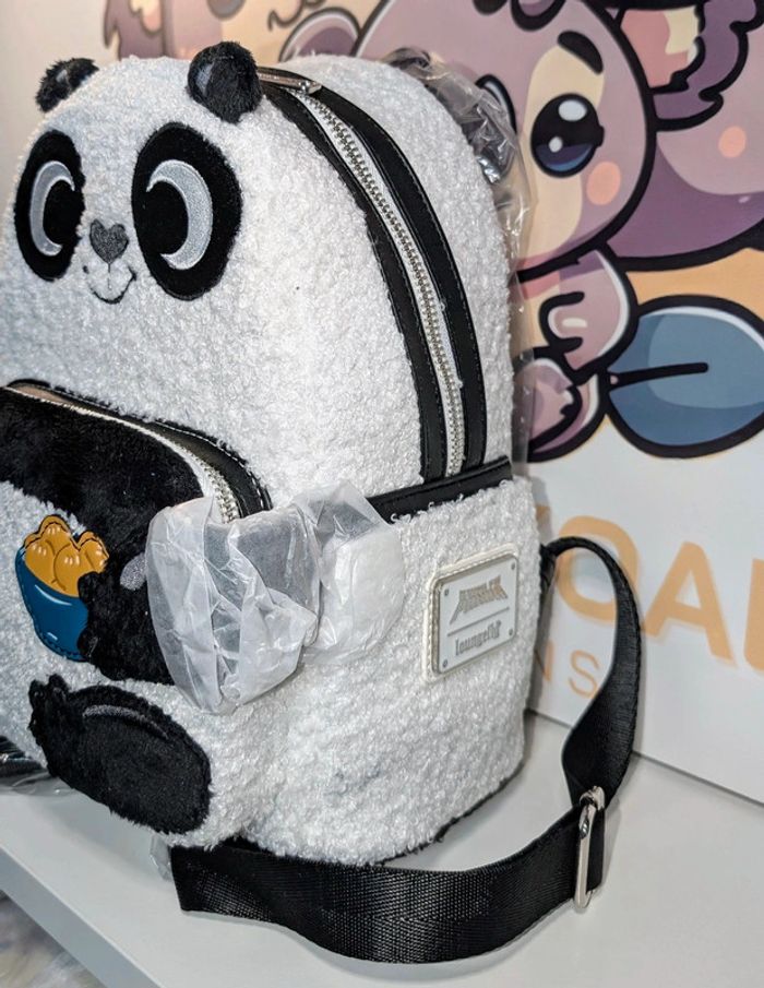 Kung Fu Panda - Baby Po - Mini Sac à Dos LoungeFly - photo numéro 2