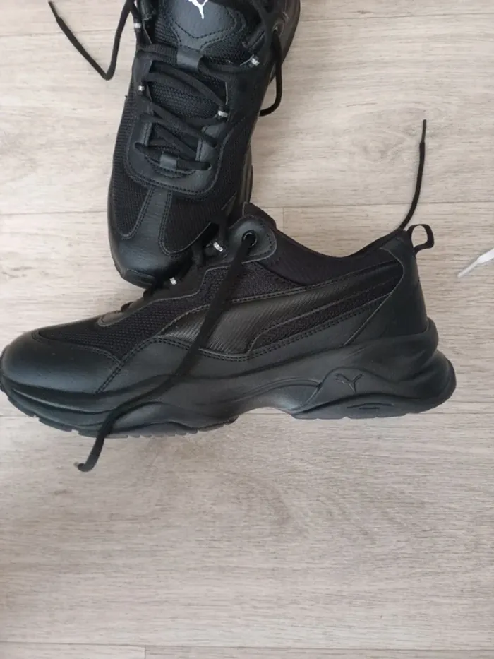 Chaussures puma - photo numéro 3