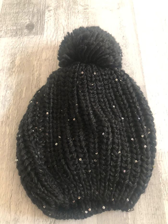 Bonnet - photo numéro 2
