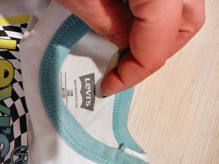 T shirt Levi's - photo numéro 2