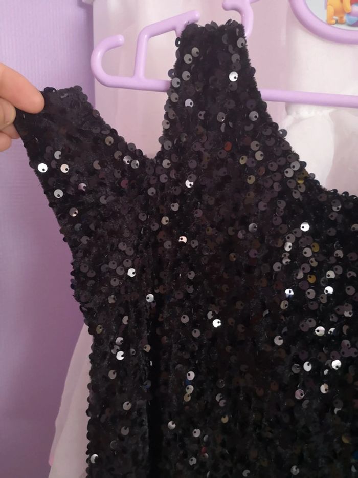 Robe sequins brillant noire 10 ans - photo numéro 3