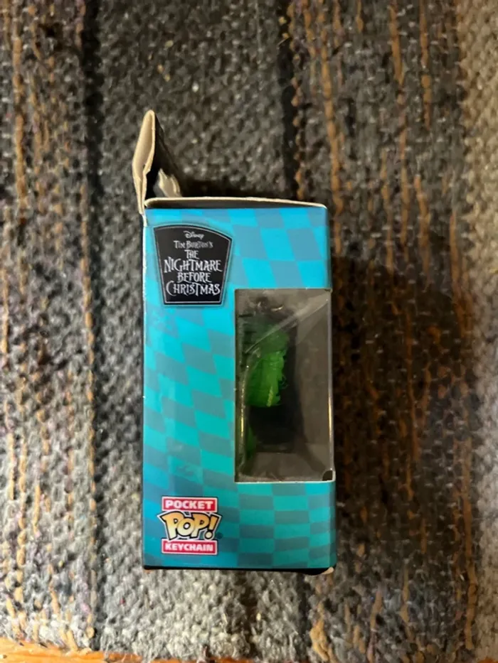 Figurine pop pocket officiel Keychain Oggie boogie édition limité rare collector - photo numéro 4