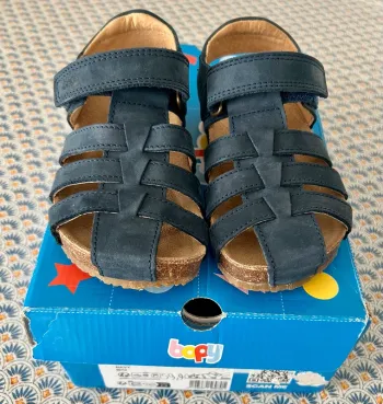 Sandales taille 27
