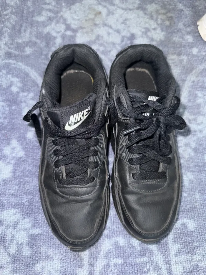 Basket nike air max noir t36