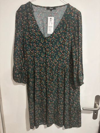 Jolie robe femme Etam taille M neuve