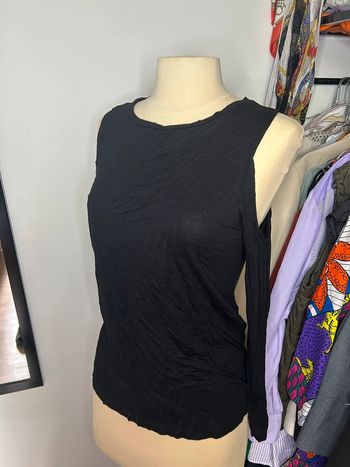 Teeshirt manches longues noire épaules ouvertes