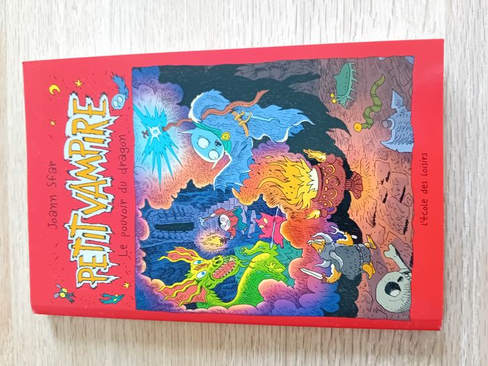 Petit vampire - Tome 2 : Le pouvoir du dragon - dès 8 ans - Neuf