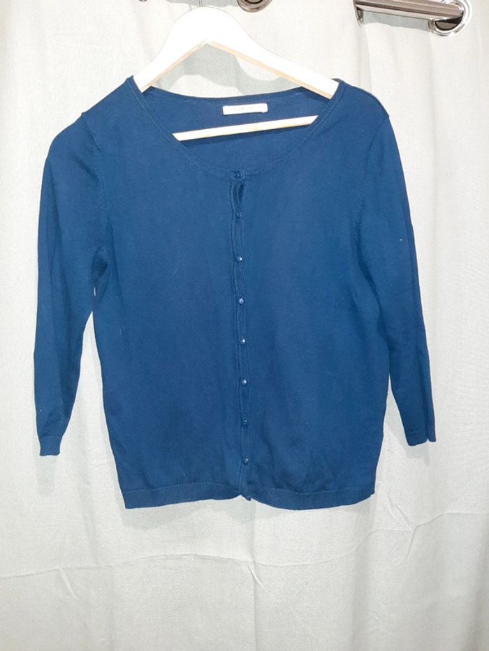 Gilet bleu marine fin camaïeu