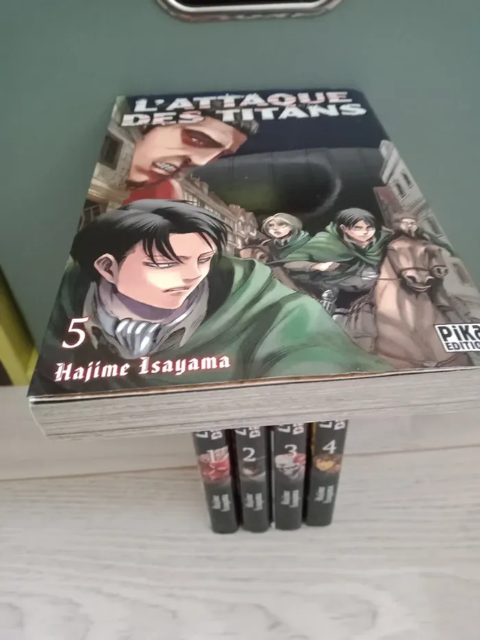 serie albums mangas l 'attaque des titans
