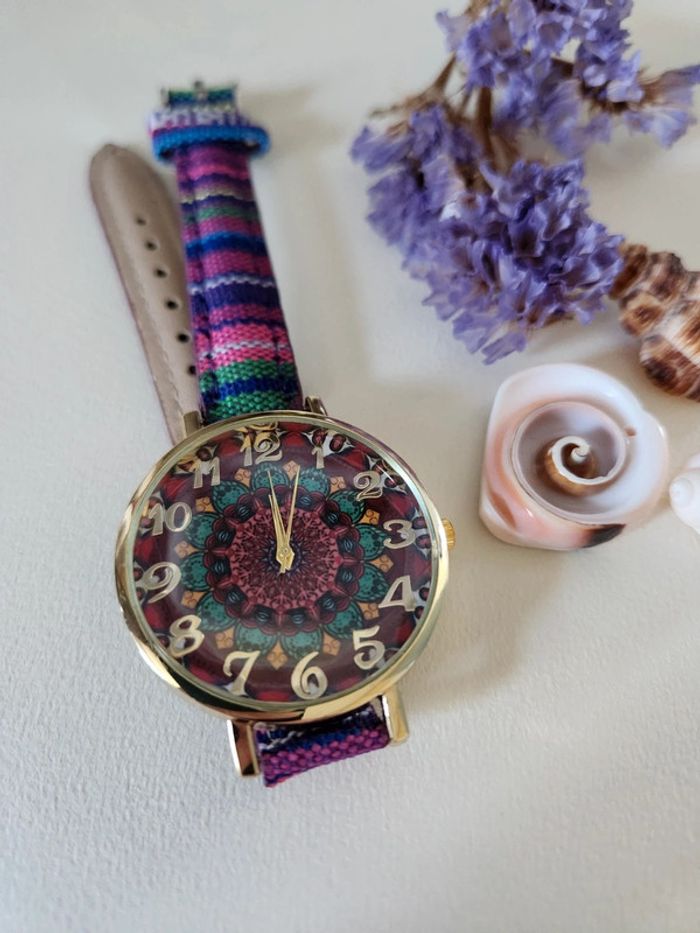 Montre quartz coloré neuve M01 - photo numéro 3