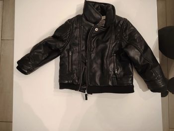 Veste en simili cuir 18 mois