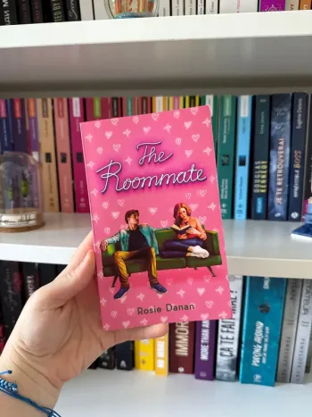 Livre the Roommate - New Romance