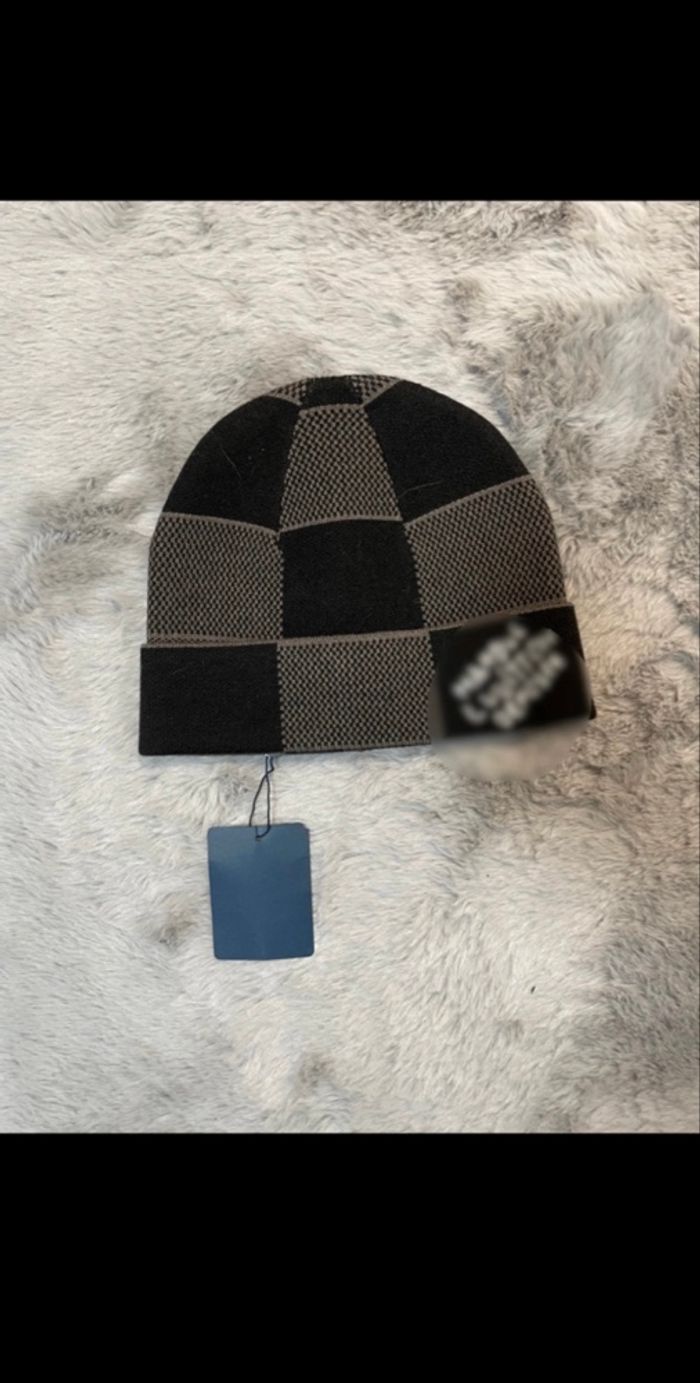 Bonnet - photo numéro 2