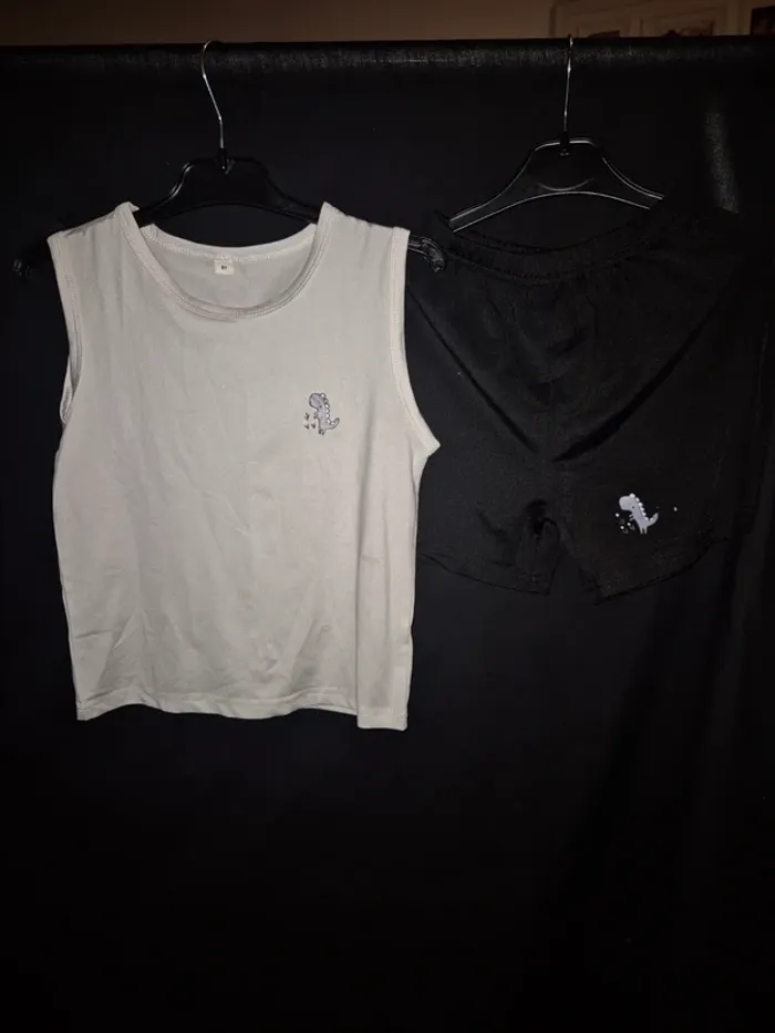Ensemble short