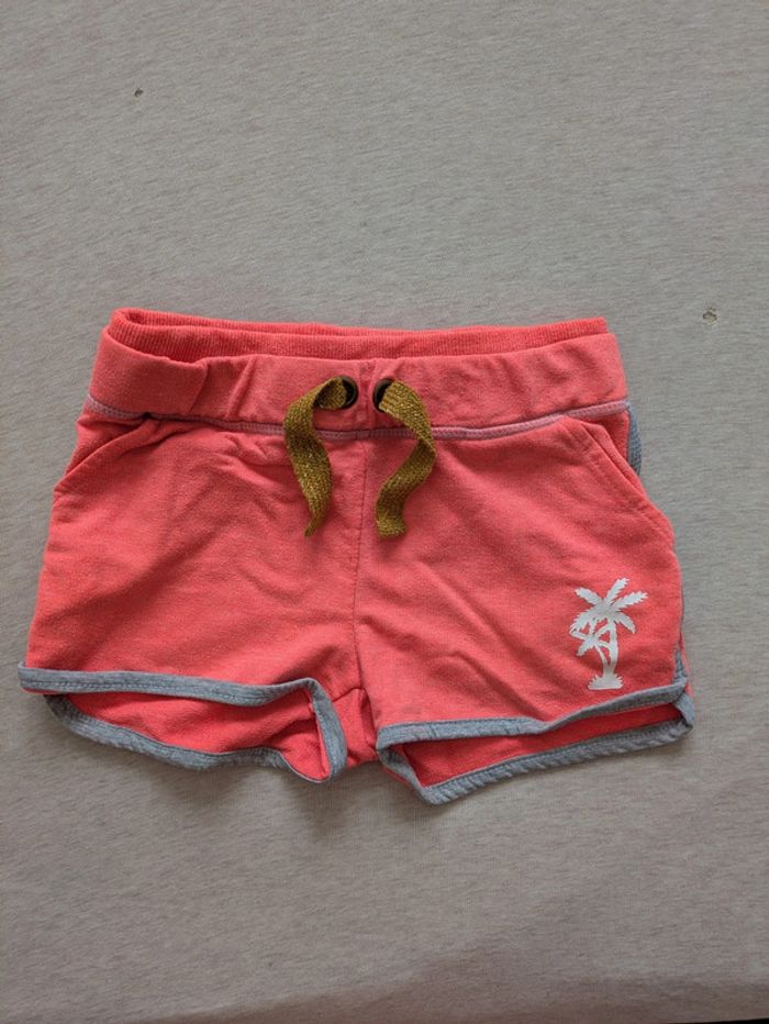 Short 8 ans